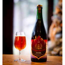 山伏 overslept (SWAN LAKE BEER x 山伏) 木樽熟成 strawberry & blueberry！