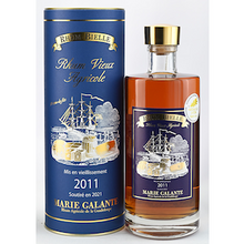 ディスティラリー ビエールラム ビュー10年 2011