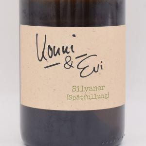 シルヴァーナ（遅いボトリング）2021 白 750ml / Konni&Evi コンニウントエフィ