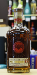 バカルディ ８